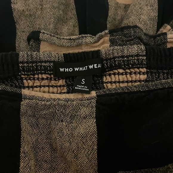 Who What Wear Checkered Tank Top with Ruffle Straps - Picture 5 of 5